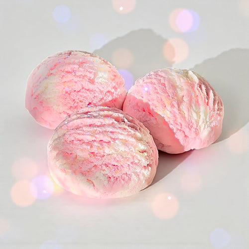 Organic coco butter and coconut milk foaming bath truffle
