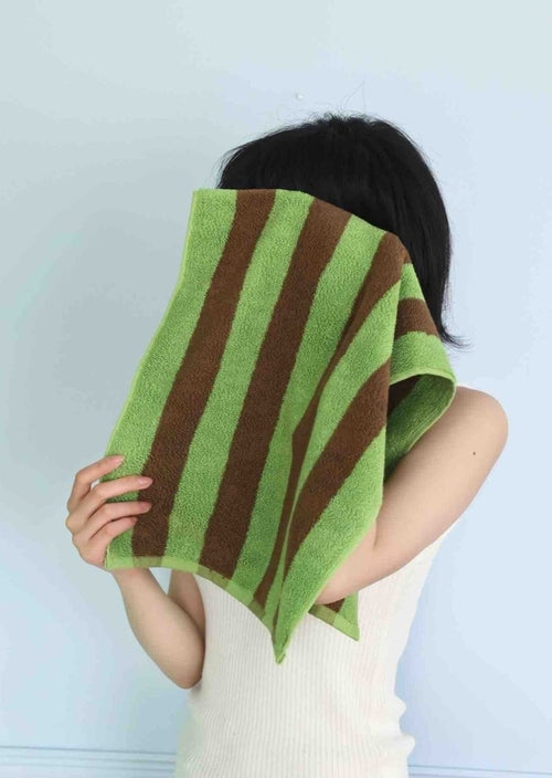 Serviette de bain ultra douce et absorbante à rayures rétro - 100 % coton biologique de qualité supérieure