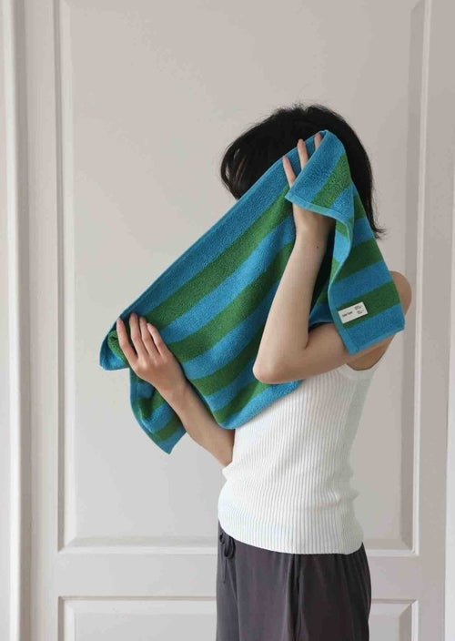 Serviette de bain ultra douce et absorbante à rayures rétro - 100 % coton biologique de qualité supérieure