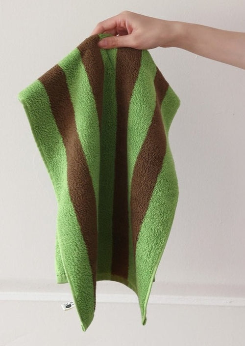 Serviette de bain ultra douce et absorbante à rayures rétro - 100 % coton biologique de qualité supérieure